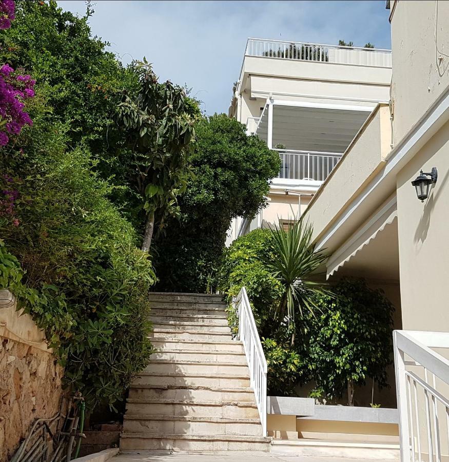 Cozy Seaside Studio In Lemos Vouliagmenis Athens Exterior photo